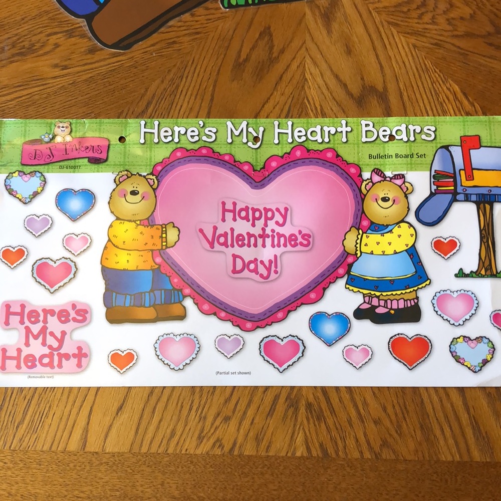 Bulletin Board Set: Here’s My Heart Bears and more - Picture 2 of 12
